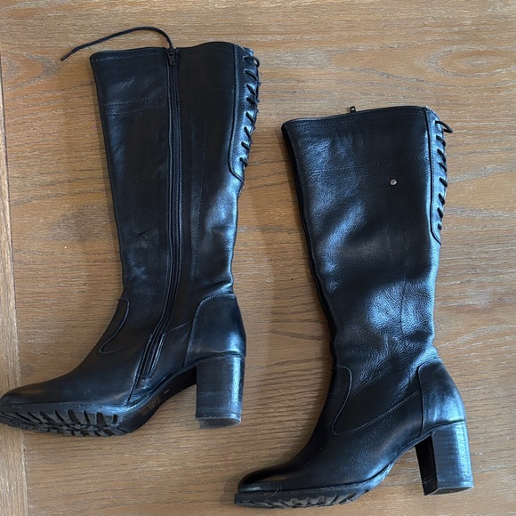 Elegant Black Leather Knee-High Heeled Boots ❣️ - Picture 2 of 8